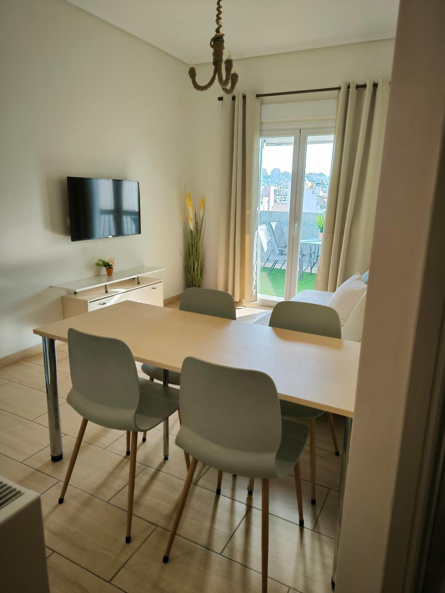 Penthouse With An Incredible View 350M From Metro Station! Daire Atina Dış mekan fotoğraf