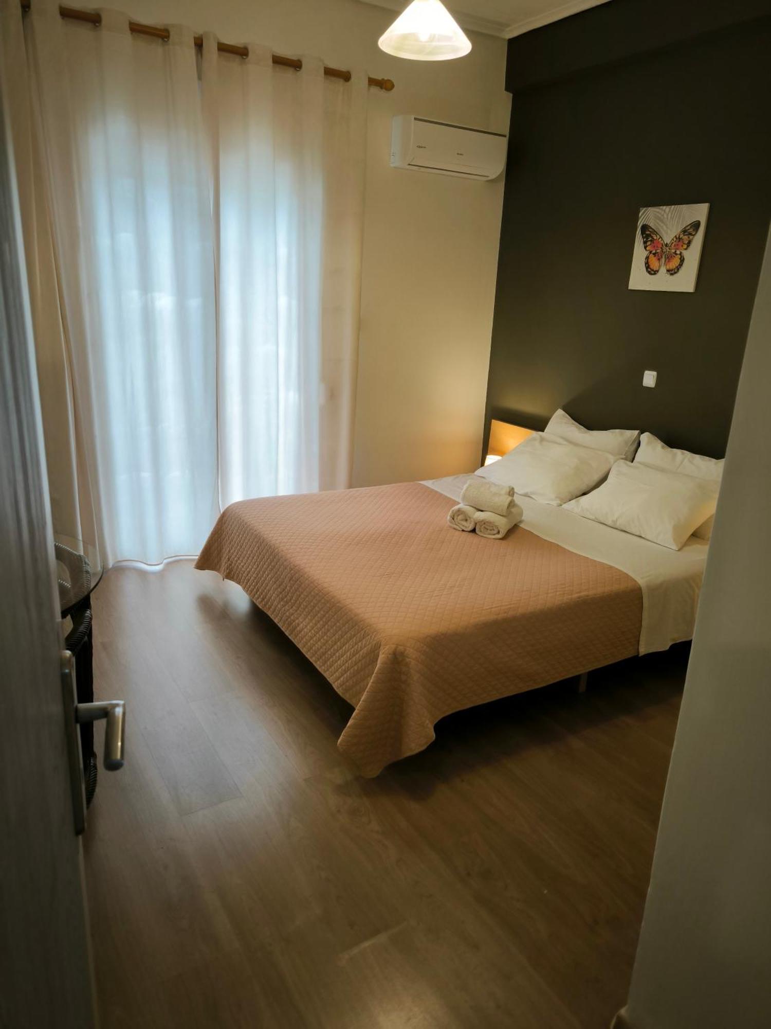 Penthouse With An Incredible View 350M From Metro Station! Daire Atina Dış mekan fotoğraf